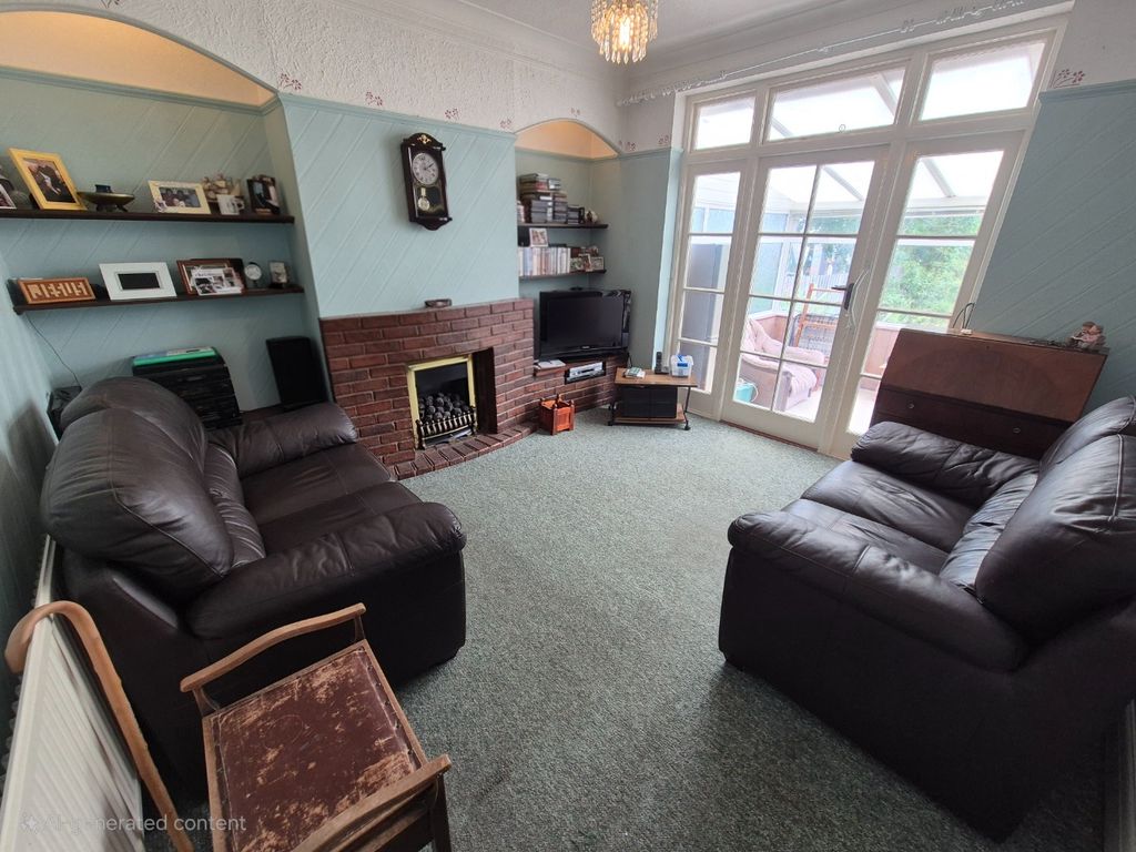 Property photo 3 of 13 4184053