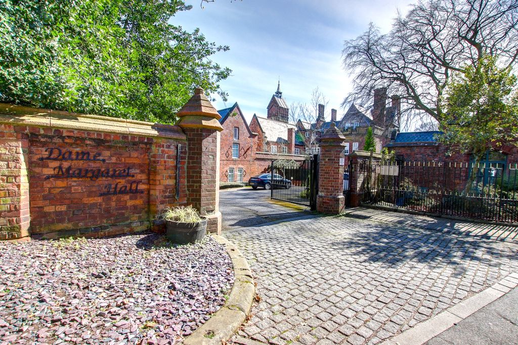 Property photo 1 of 13 External Gates