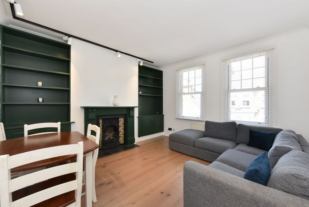 Property photo 1 of 11