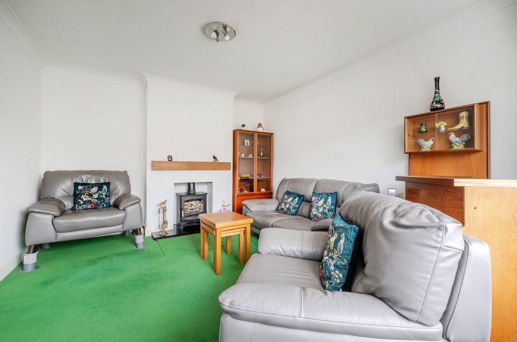 Property photo 3 of 17 1362803-5-68E8De1...