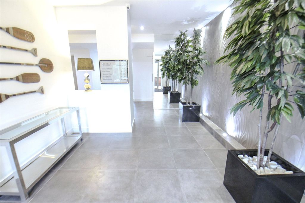 Property photo 2 of 11 Picture No. 02