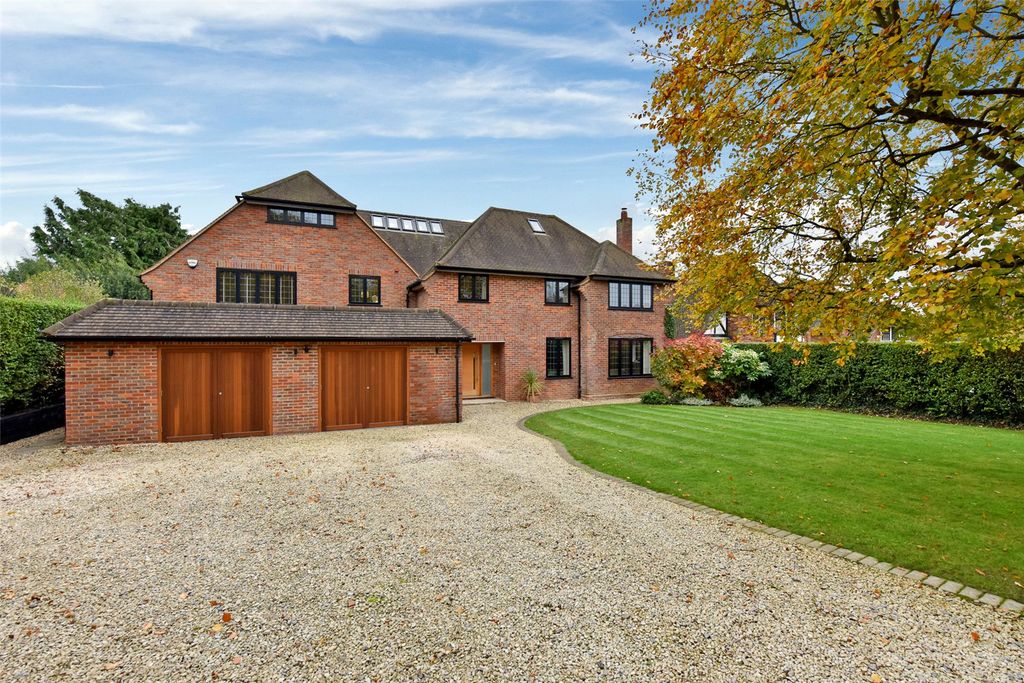Property photo 2 of 18 Picture No. 17
