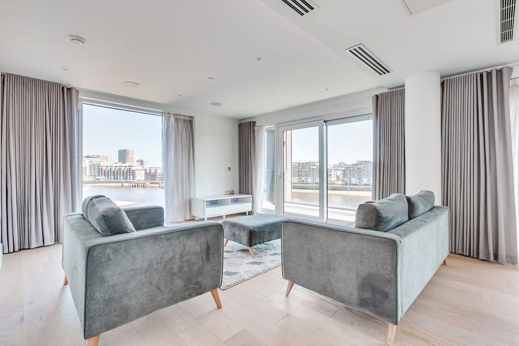 Property photo 1 of 15 Reception Room