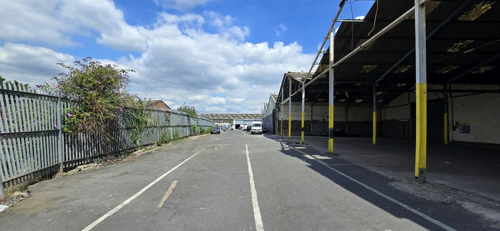 Property photo 2 of 16 20240624_1147170.Jpg