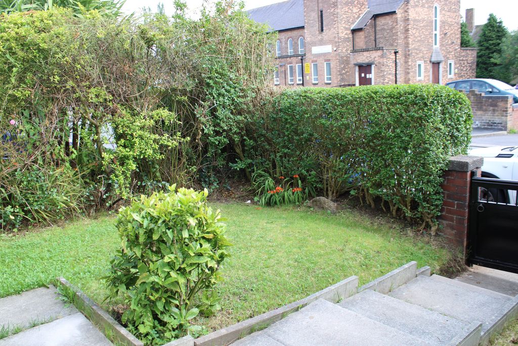 Property photo 2 of 14