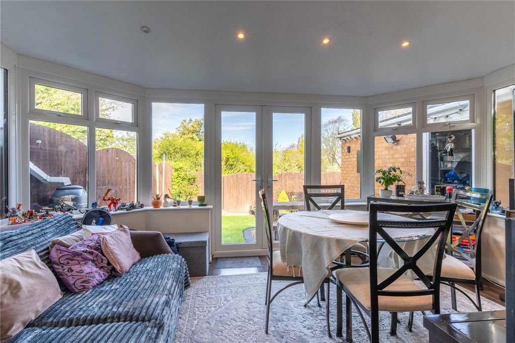 Property photo 2 of 25 Picture No. 09