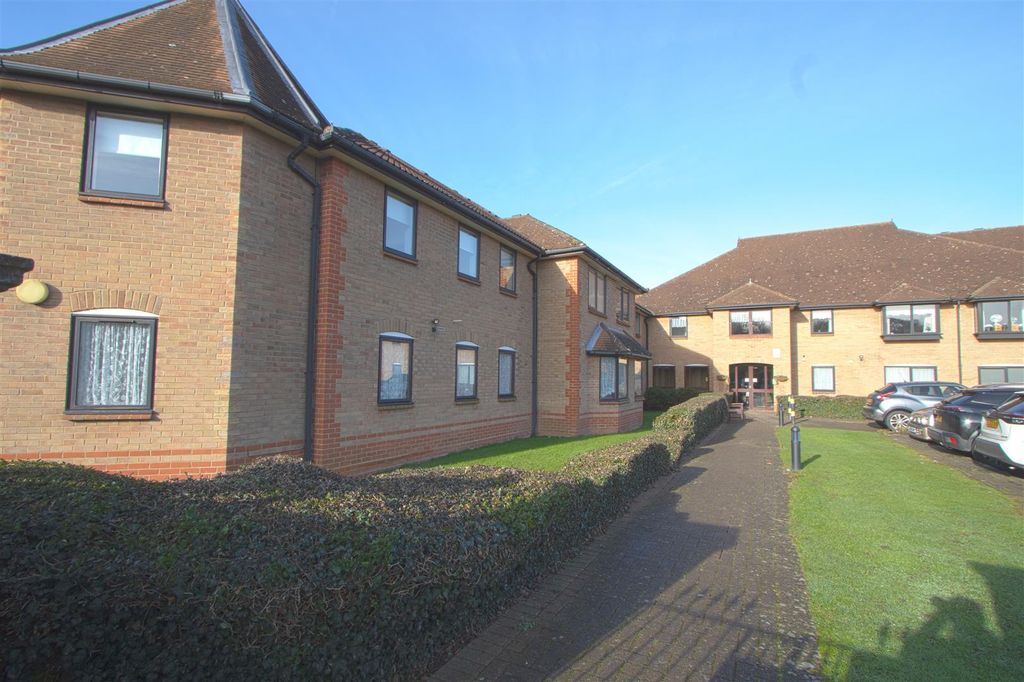 Property photo 1 of 10 Front1.Jpg