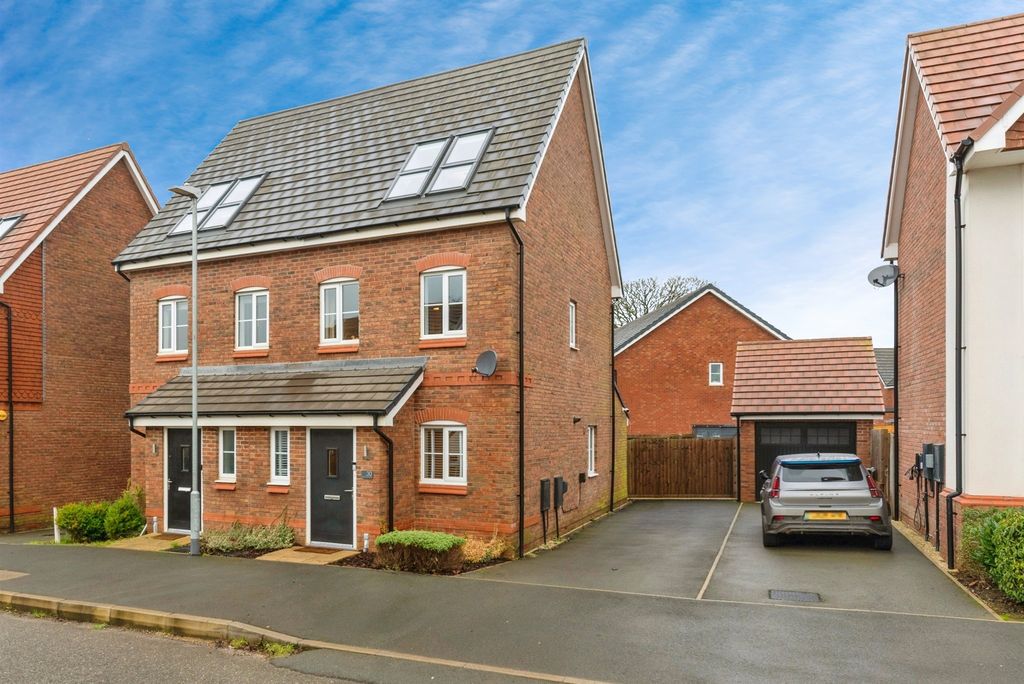 Property photo 1 of 20