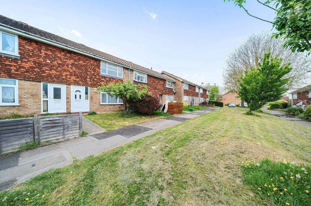 Property photo 1 of 18 1-6815153684743-1...