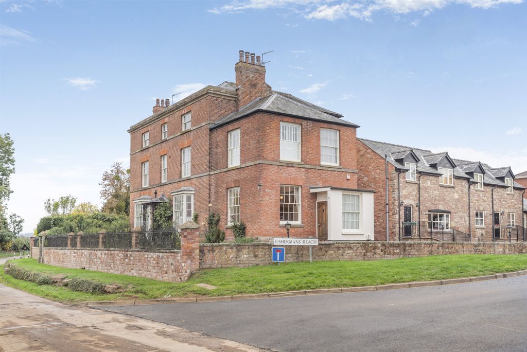 Property photo 1 of 27