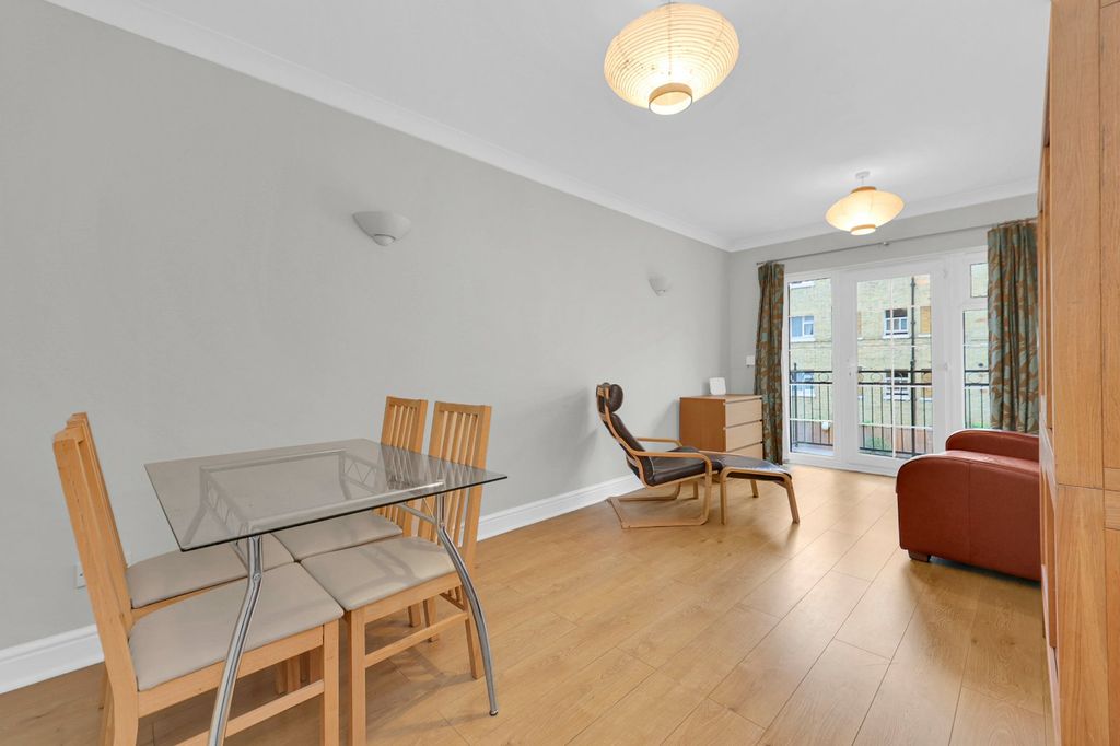 Property photo 3 of 33 Picture No. 26