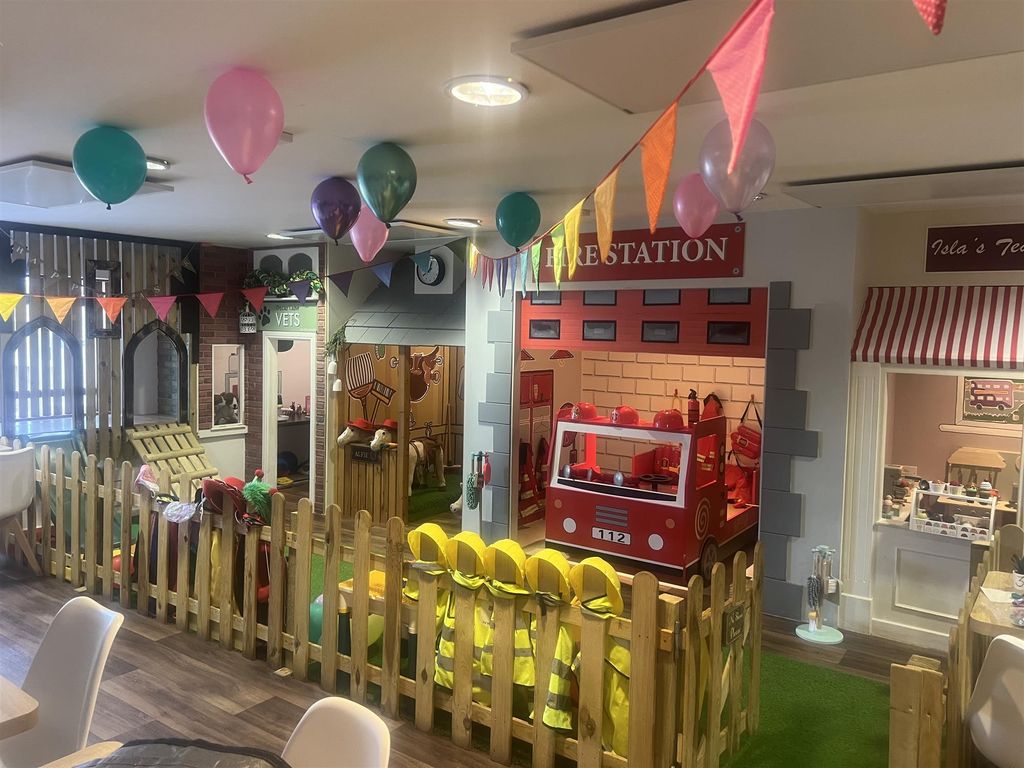 Property photo 1 of 12 Photo 0