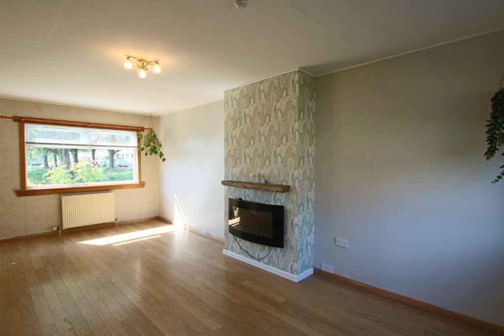 Property photo 2 of 11 Photo 2