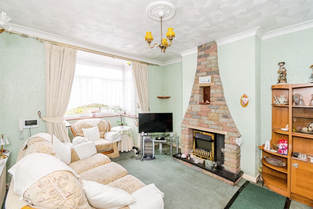 Property photo 3 of 20