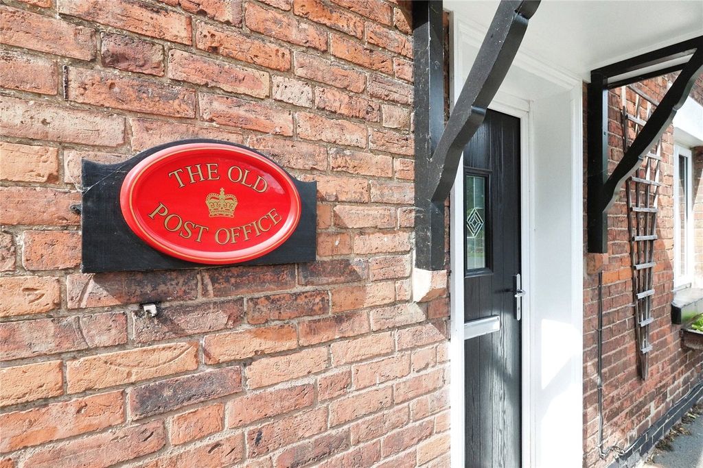 Property photo 2 of 39 Front