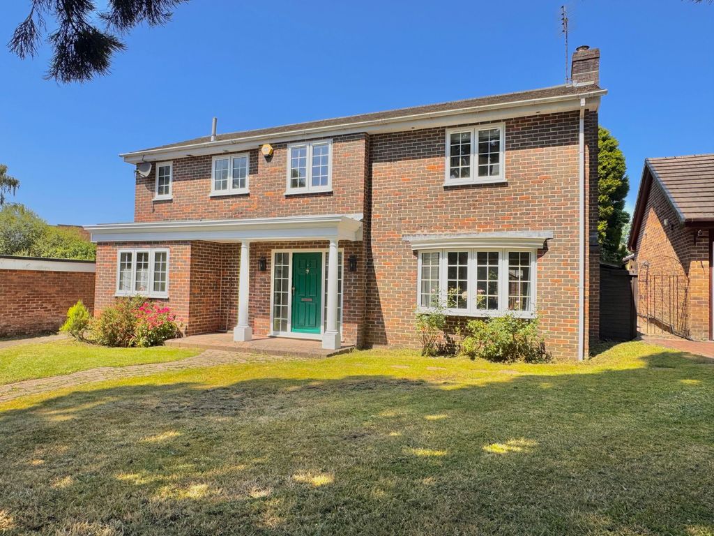 Property photo 1 of 31
