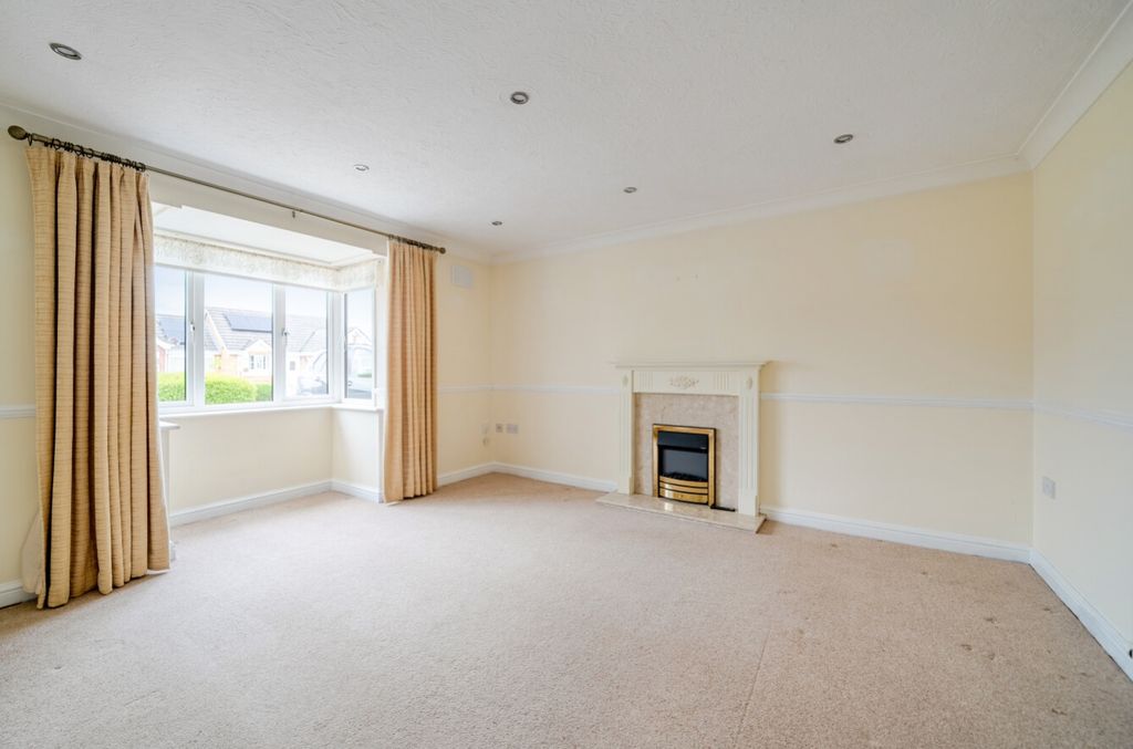 Property photo 2 of 27 1479147-2-6A316F32c0A4A