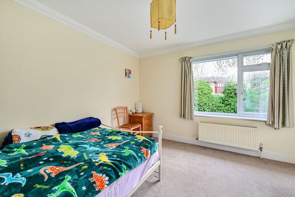 Property photo 3 of 20 1