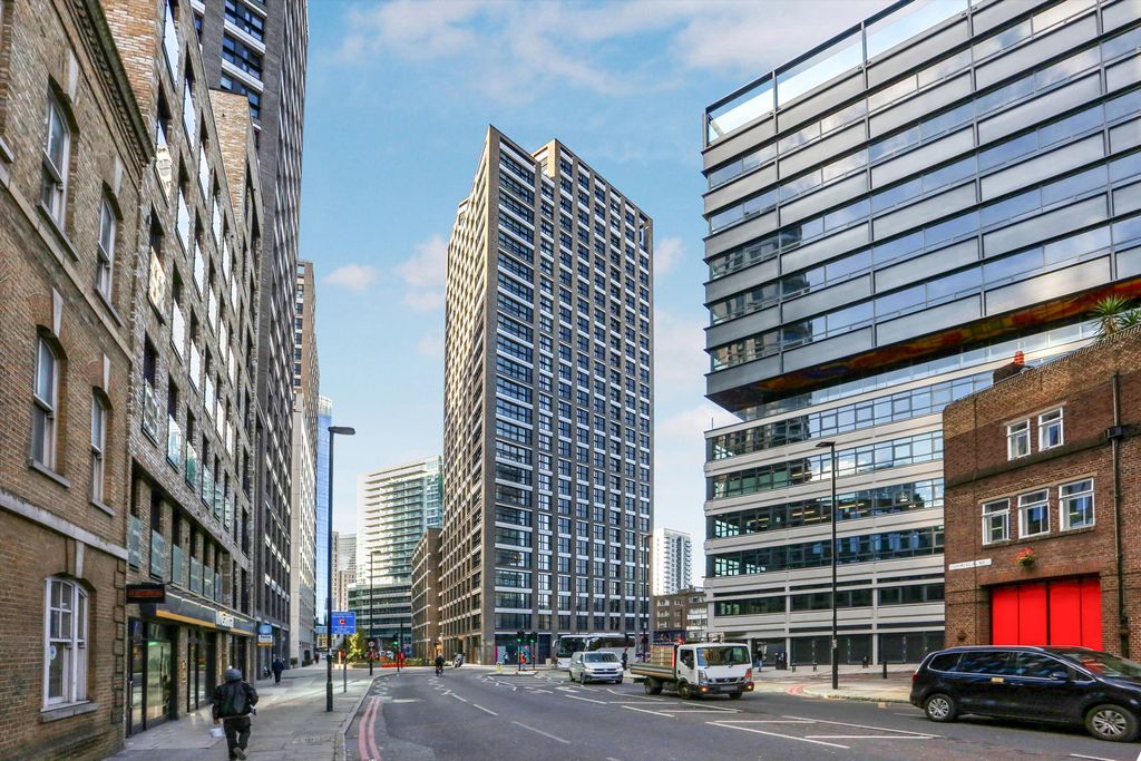 Property photo 2 of 14 Image