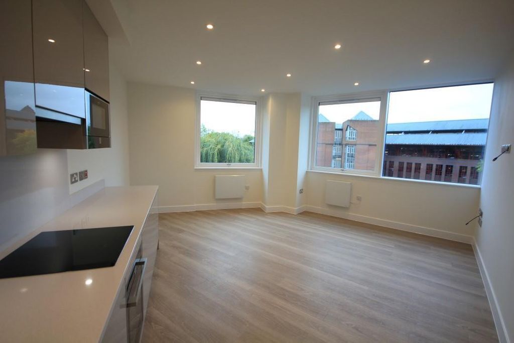 Property photo 2 of 5 Kitchen/Living Room