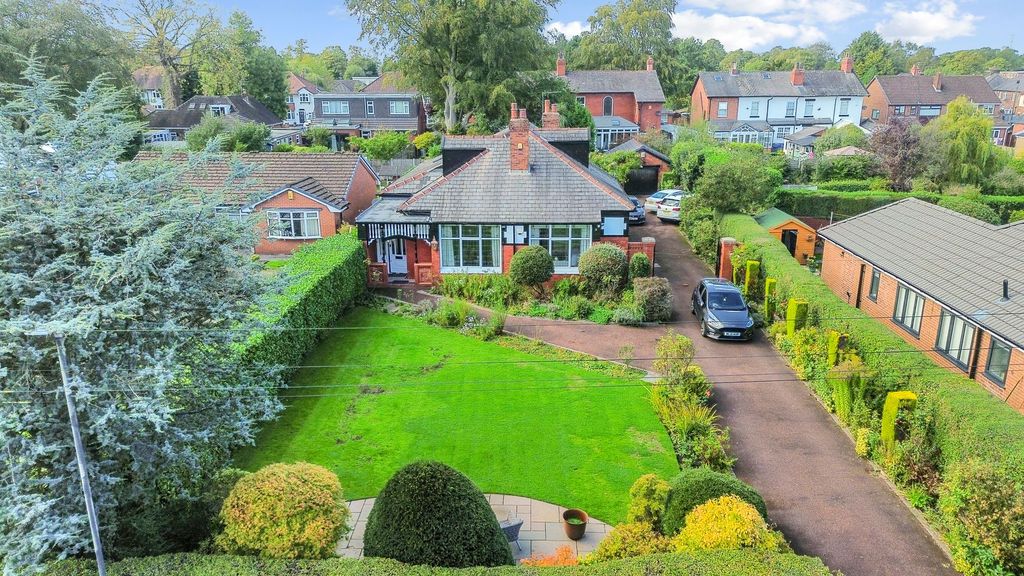 Property photo 1 of 85