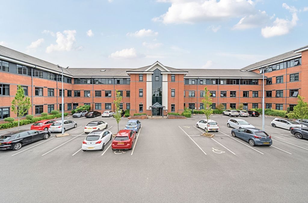 Property photo 1 of 15 1486212-1-6A46112...