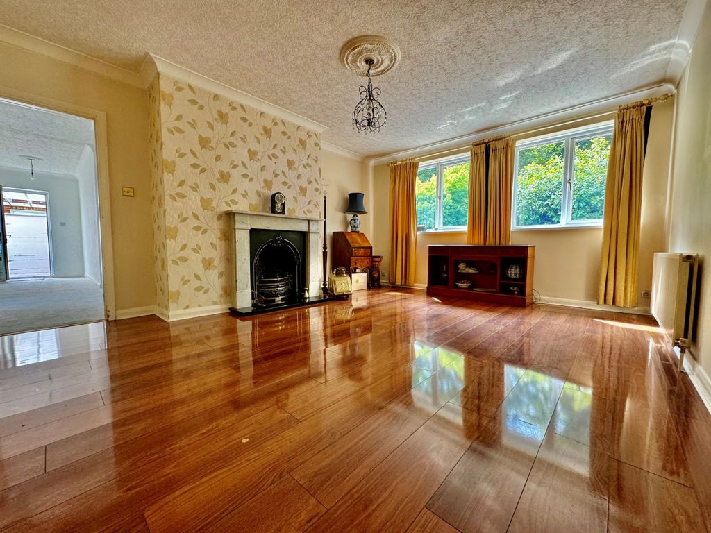 Property photo 2 of 9 2866663