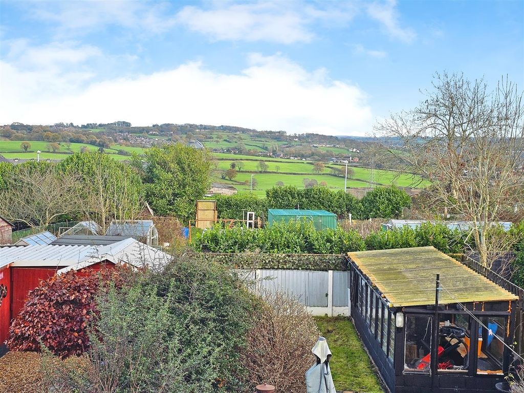 Property photo 2 of 44 371B2F6c-20251202_142557.Jpg