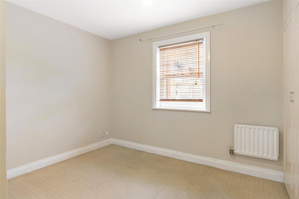 Property photo 3 of 12 Picture No. 15
