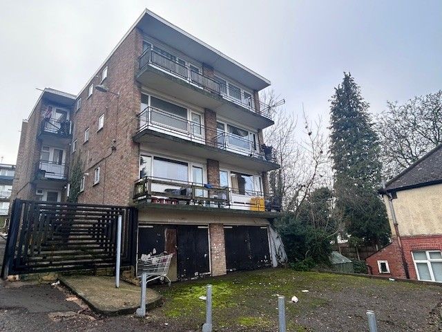 Property photo 1 of 4