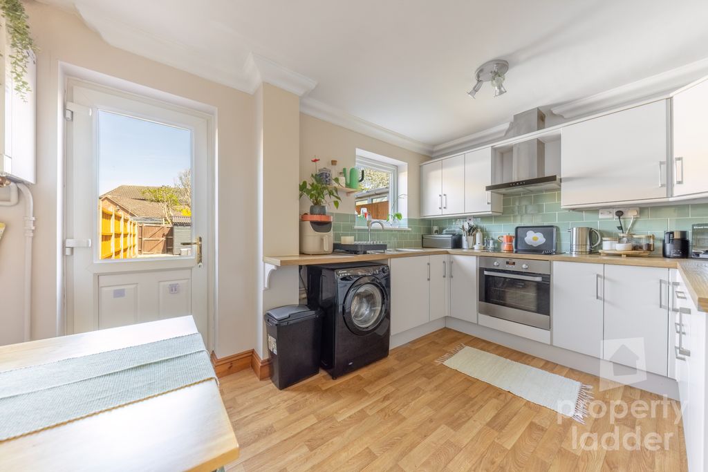 Property photo 2 of 15 Pl -9