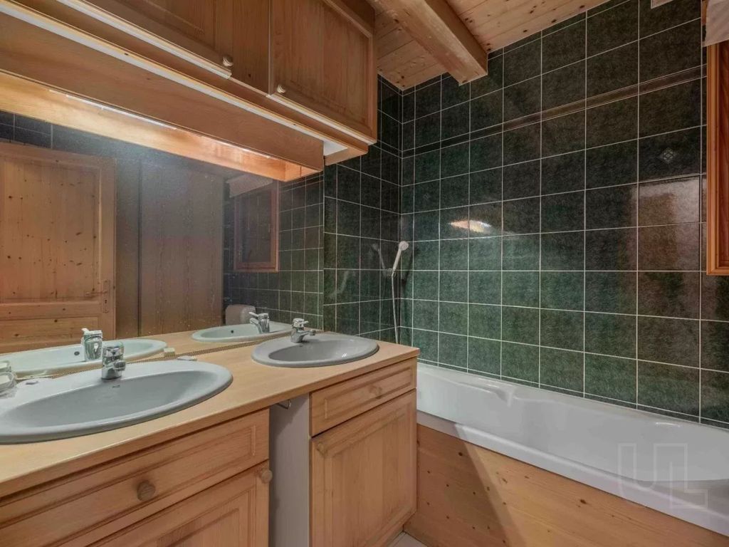 Property photo 1 of 26