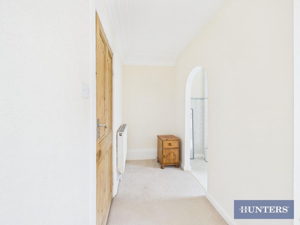 Additional image 7 of 5 bed terraced house for saleWest Avenue, Filey YO14