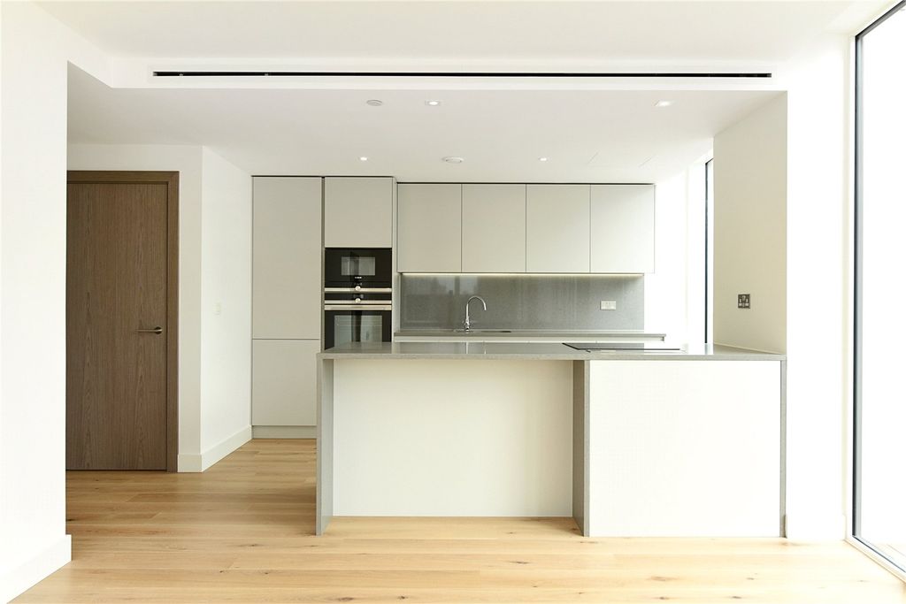 Property photo 3 of 12 Picture No. 18