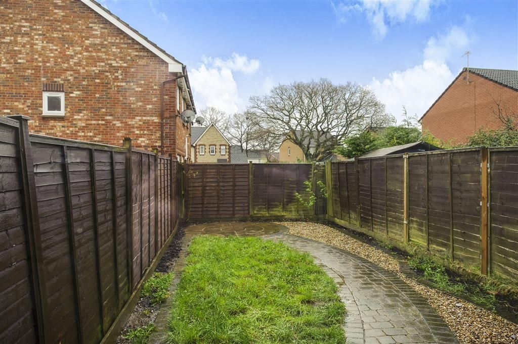 Property photo 3 of 8 Garden