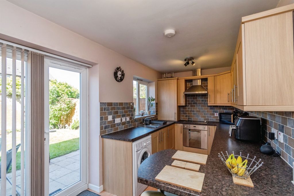 Property photo 3 of 15