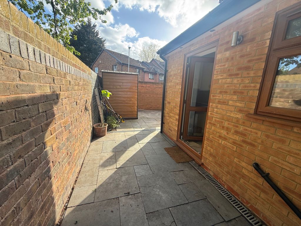 Property photo 1 of 11 Two Bedroom Semi-Detached House To Rent