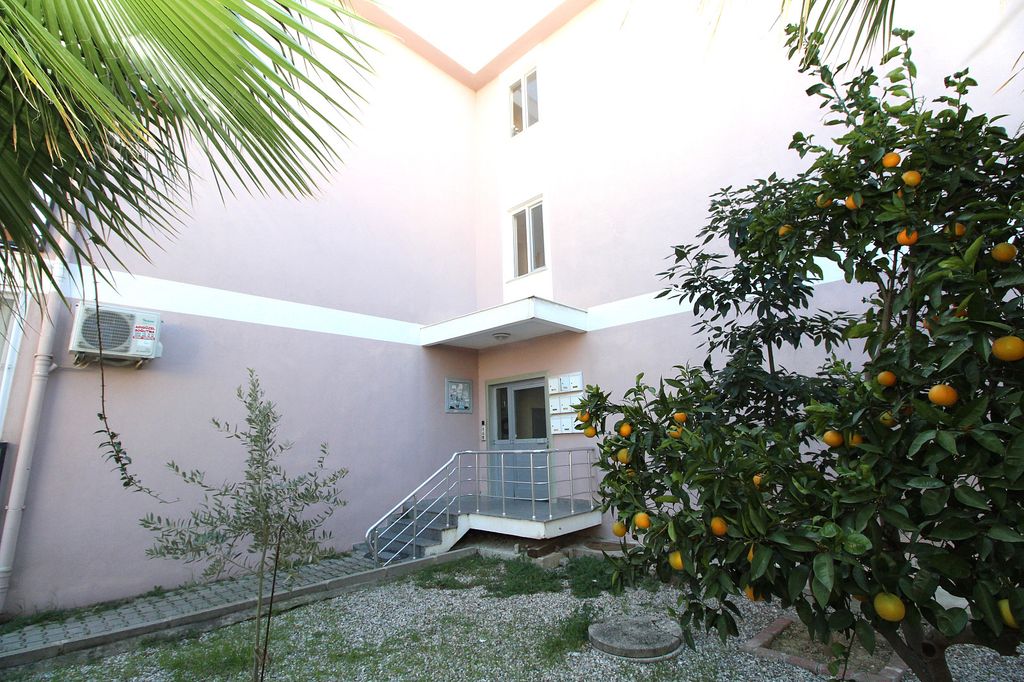 Property photo 3 of 21 Centrally Located Apartment In Belek, Antalya For Sale - Main Apartment Entrance