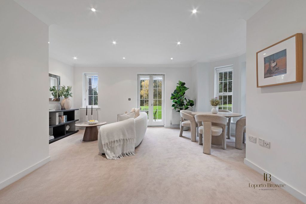 Property photo 3 of 30