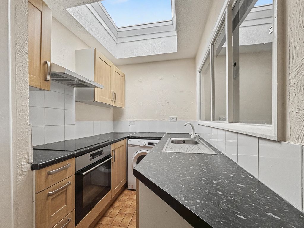 Property photo 3 of 8 Img_3881.Jpeg