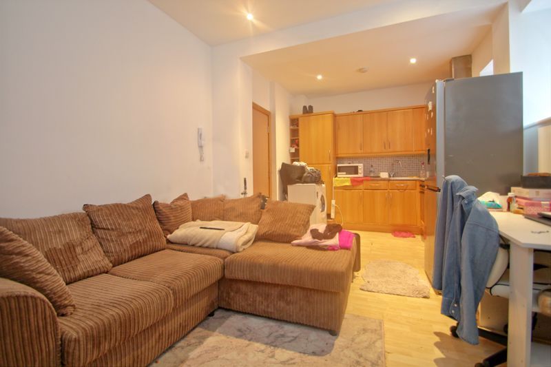 Property photo 2 of 10 Photo 2