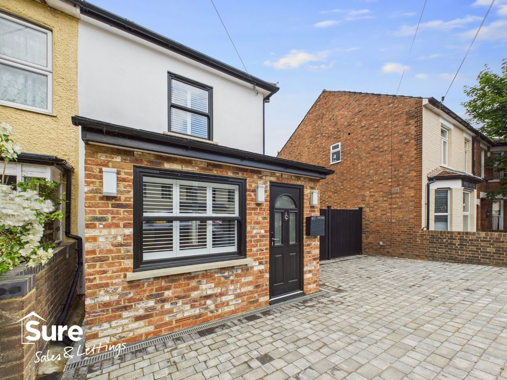 Property photo 1 of 24 4233591