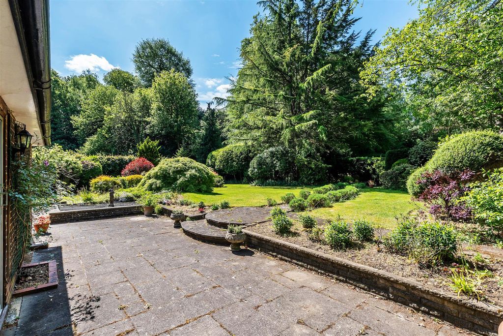 Additional image 25 of 3 bed detached house for saleWoodhurst Park, Oxted RH8