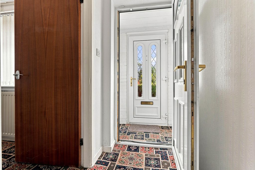 Property photo 3 of 24 Hallway