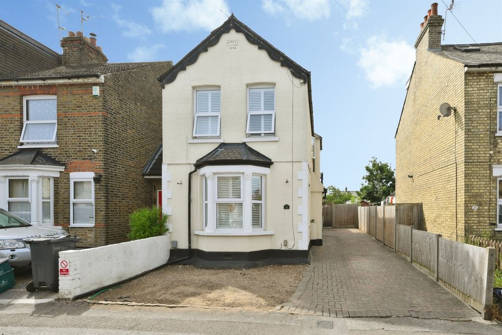Property photo 1 of 20