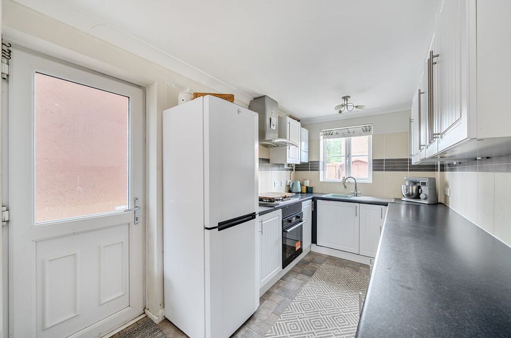 Property photo 3 of 19 1329653668879Eda86Eb9