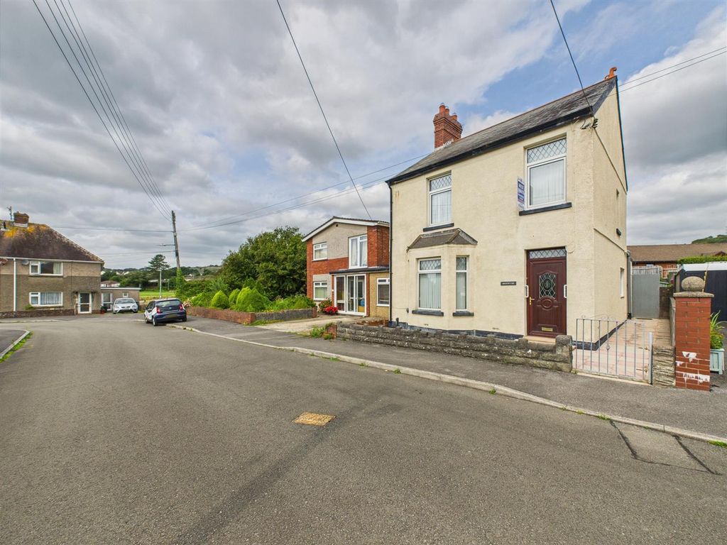 Property photo 1 of 17 Cam03055G0-Pr0257-Still019.Jpg