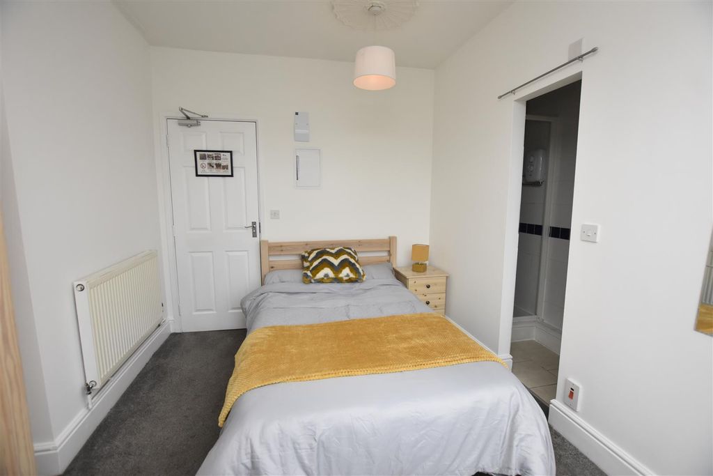 Property photo 1 of 10 Image0001.Jpeg