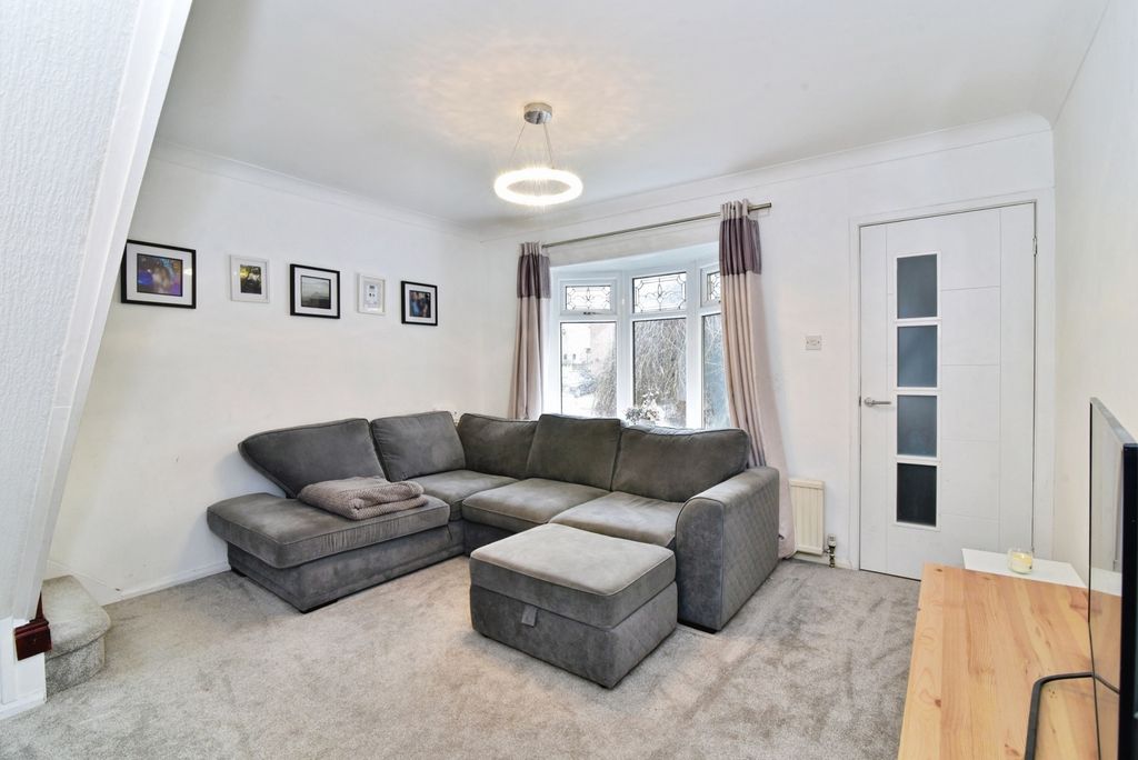 Property photo 3 of 14 Pbox-Img.Jpg