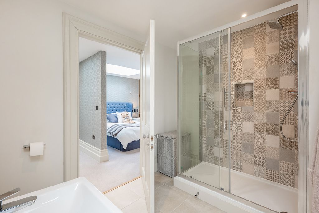 Additional image 21 of 2 bed flat for saleBirmingham Road Hatton Warwick, Warwickshire CV35